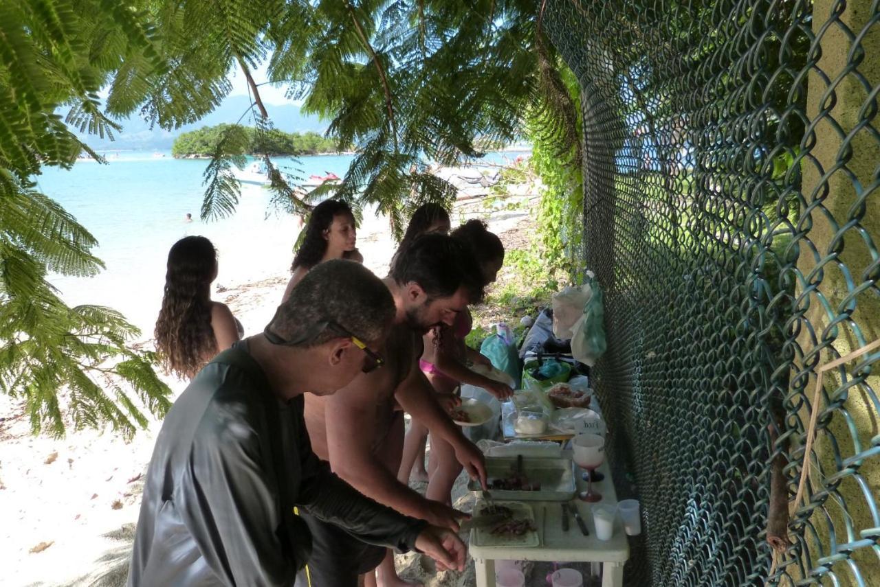 Kitnet Aconchegante A 200M Da Praia Leilighet Angra dos Reis Eksteriør bilde